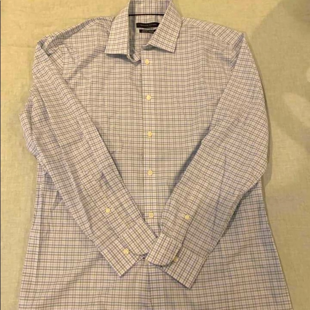 2 men’s button downs Tommy Hilfiger Supima cotton